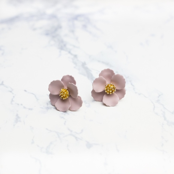 Anthro Zenzii ‘Garden Girl' Studs - Picture 7 of 8